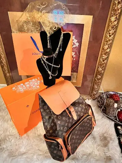 louis vuitton Chic Multi-Pocket Backpack